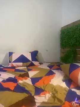 Phonx07 online show from September 17, 2025, 2:19 pm