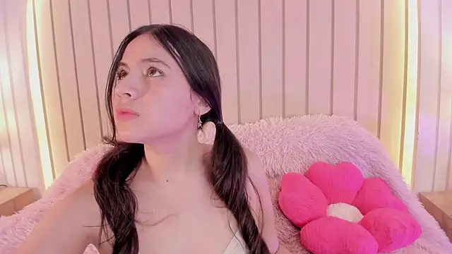 ameliiaa smith online show from September 21, 2025, 1:51 am