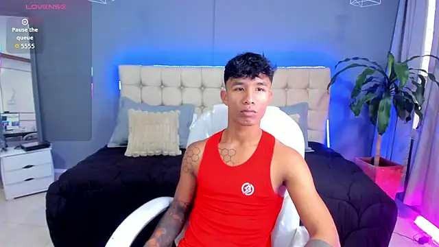 Frank98  online show from October 11, 2025, 6:17 pm