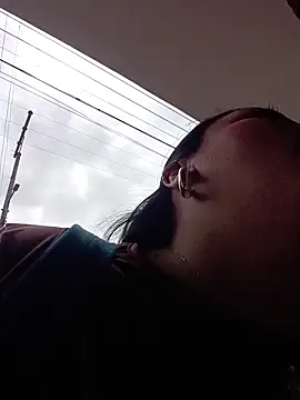 megan fox5 online show from November 26, 2025, 3:02 pm