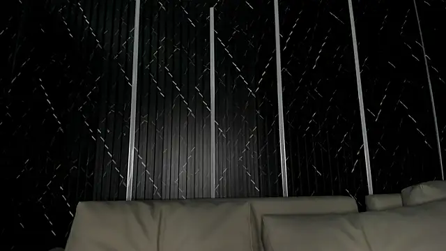 VioletRose as online show from April 6, 2026, 2:53 am