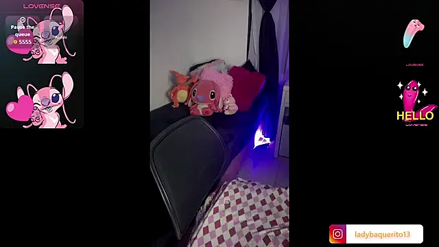 Snapshot of charlotte_queen1320 chatting on September 30, 2025, 2:27 am charlotte queen1320 online show from September 30, 2025, 2:27 am