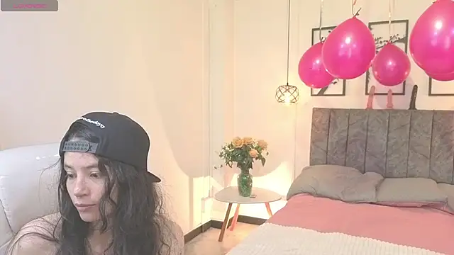 Snapshot of Samantha_blow chatting on February 15, 2026, 3:47 am Samantha blow online show from February 15, 2026, 3:47 am