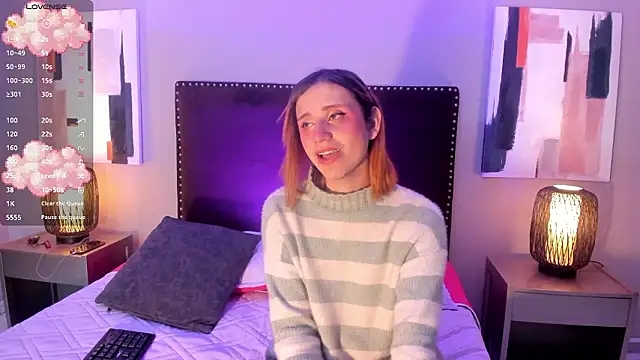 Snapshot of seraphine_star chatting on February 5, 2026, 5:23 am seraphine star online show from February 5, 2026, 5:23 am