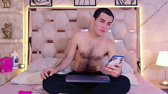 Snapshot of alessandro_musk chatting on June 27, 2026, 3:00 am alessandro musk online show from June 27, 2026, 3:00 am