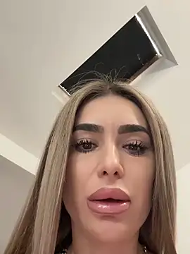 Snapshot of KaseyQuinn_ chatting on October 17, 2025, 8:50 am KaseyQuinn  online show from October 17, 2025, 8:50 am