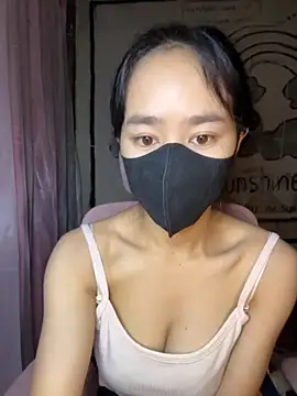 Snapshot of TiNa_04 chatting on October 22, 2025, 11:48 pm TiNa 04 online show from October 22, 2025, 11:48 pm