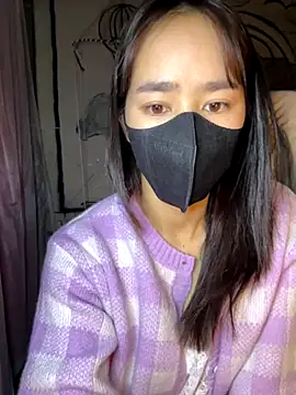 Snapshot of TiNa_04 chatting on November 23, 2025, 11:26 pm TiNa 04 online show from November 23, 2025, 11:26 pm