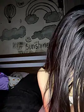 Snapshot of TiNa_04 chatting on January 13, 2026, 1:00 am TiNa 04 online show from January 13, 2026, 1:00 am