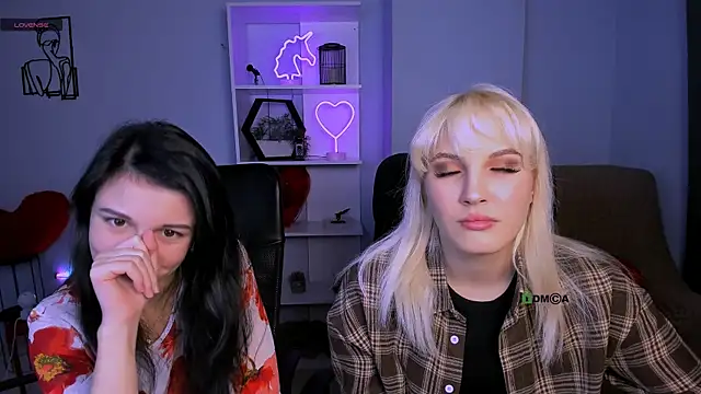 Snapshot of marta_smith chatting on November 24, 2025, 8:30 pm marta smith online show from November 24, 2025, 8:30 pm