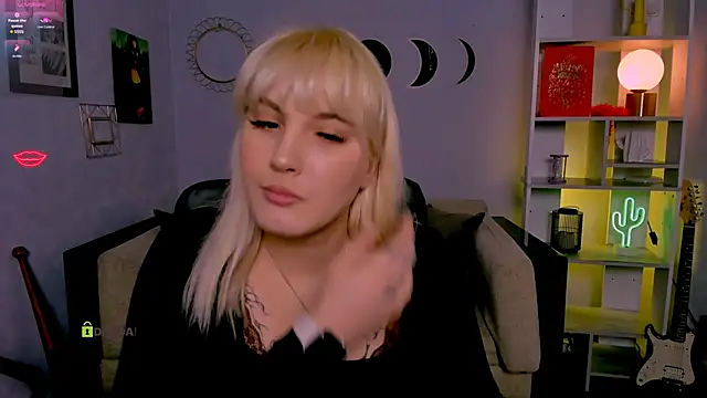 Snapshot of marta_smith chatting on January 13, 2026, 10:31 am marta smith online show from January 13, 2026, 10:31 am