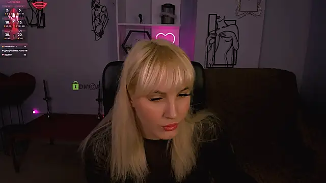 Snapshot of marta_smith chatting on January 15, 2026, 10:09 am marta smith online show from January 15, 2026, 10:09 am