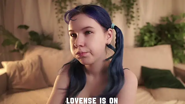 ElizSpieth online show from December 20, 2025, 1:12 am