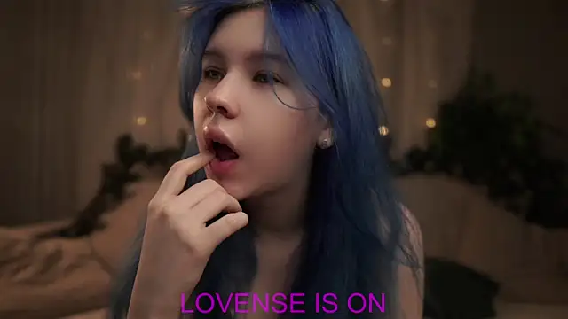 ElizSpieth online show from January 11, 2026, 1:10 am