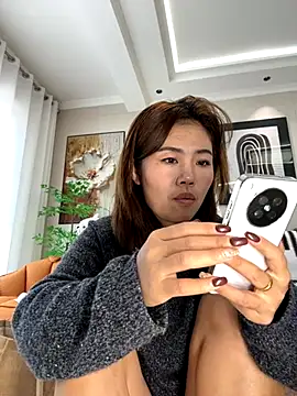 feifei 521 online show from October 23, 2025, 2:00 am