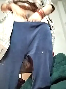 rani8008 online show from February 12, 2026, 1:55 am