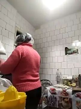 Snapshot of Funny_Karina chatting on February 12, 2026, 6:36 pm Funny Karina online show from February 12, 2026, 6:36 pm