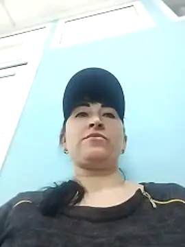 Snapshot of Funny_Karina chatting on April 13, 2026, 10:54 am Funny Karina online show from April 13, 2026, 10:54 am