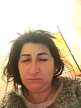 Snapshot of Funny_Karina chatting on April 14, 2026, 5:02 am Funny Karina online show from April 14, 2026, 5:02 am