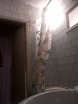 Snapshot of Funny_Karina chatting on April 14, 2026, 7:20 pm Funny Karina online show from April 14, 2026, 7:20 pm