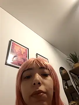 missapril0101 online show from December 17, 2025, 2:06 am