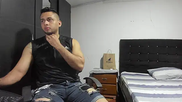 Ryan xc1 online show from April 10, 2026, 2:39 am