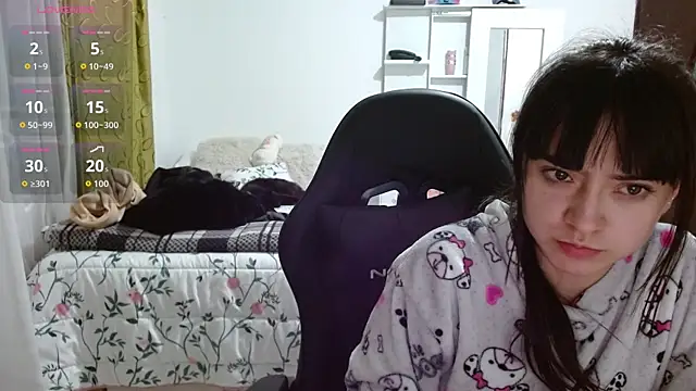 violetta blackk online show from October 27, 2025, 5:44 am