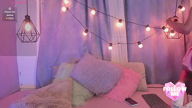 Snapshot of Matias_skinny chatting on December 2, 2025, 4:18 am Matias skinny online show from December 2, 2025, 4:18 am