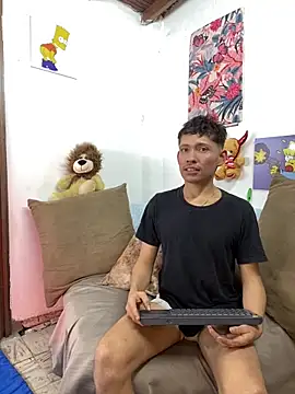 Snapshot of elfernh chatting on October 4, 2025, 3:04 am elfernh online show from October 4, 2025, 3:04 am