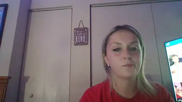 Candykissesxoxo online show from October 3, 2025, 5:48 am