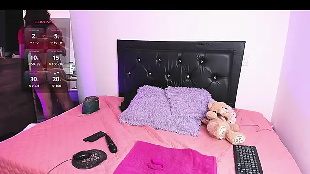 Snapshot of samiacooper25 chatting on January 9, 2026, 7:48 pm samiacooper25 online show from January 9, 2026, 7:48 pm