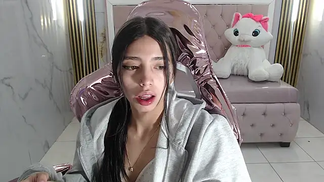 Snapshot of alehp_rose_s chatting on February 5, 2026, 1:05 pm alehp rose s online show from February 5, 2026, 1:05 pm