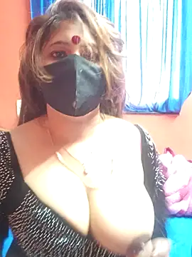 misspriya03 online show from January 12, 2026, 6:18 am