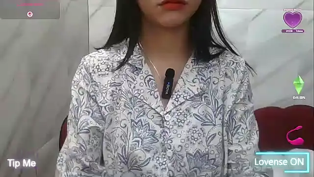 Voyerra g online show from December 4, 2025, 1:59 am