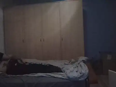 bdsmfreaks12 online show from December 5, 2025, 5:31 pm