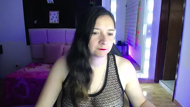 Snapshot of Agatha_bellucci_ chatting on November 27, 2025, 12:51 pm Agatha bellucci online show from November 27, 2025, 12:51 pm