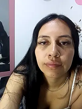 Snapshot of Nika_Hot chatting on September 15, 2025, 3:50 am Nika Hot online show from September 15, 2025, 3:50 am