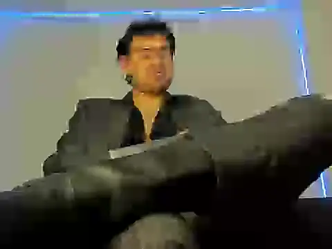 Snapshot of Alexxx_savage chatting on February 3, 2026, 2:53 am Alexxx savage online show from February 3, 2026, 2:53 am