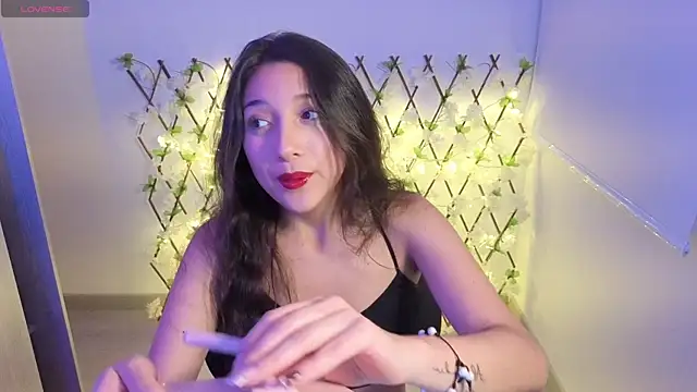 genet  online show from October 8, 2025, 12:52 am