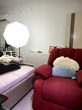 Baby-AnXin online show from September 8, 2025, 3:44 pm