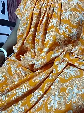 Cute-Swewty online show from March 11, 2026, 3:40 pm