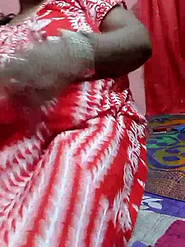 Cute-Swewty online show from April 15, 2026, 3:08 pm