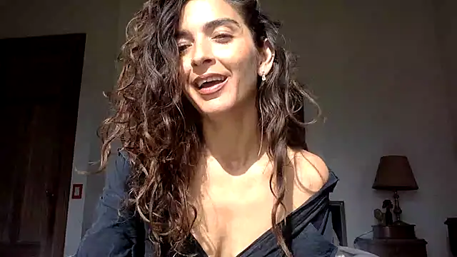 venuslibre online show from April 11, 2026, 1:37 pm