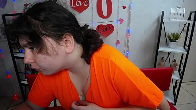 Snapshot of NeonilaLisova chatting on September 11, 2025, 5:18 am NeonilaLisova online show from September 11, 2025, 5:18 am