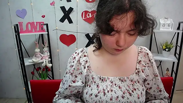 Snapshot of NeonilaLisova chatting on October 6, 2025, 9:07 am NeonilaLisova online show from October 6, 2025, 9:07 am