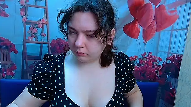 Snapshot of NeonilaLisova chatting on February 3, 2026, 12:10 pm NeonilaLisova online show from February 3, 2026, 12:10 pm