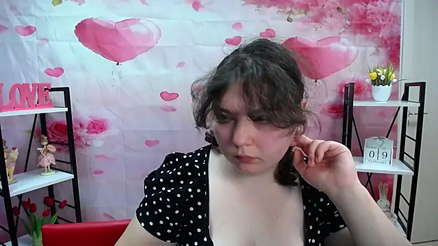 Snapshot of NeonilaLisova chatting on February 9, 2026, 1:04 pm NeonilaLisova online show from February 9, 2026, 1:04 pm