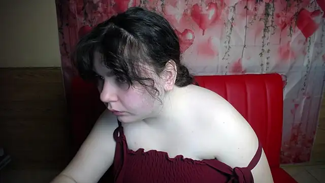 Snapshot of NeonilaLisova chatting on February 20, 2026, 6:48 am NeonilaLisova online show from February 20, 2026, 6:48 am