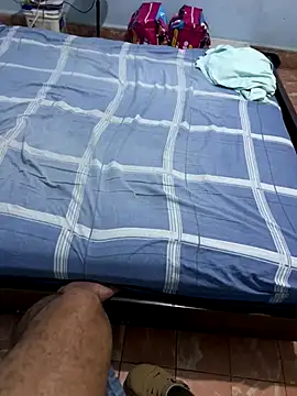 dulce salado online show from December 17, 2025, 4:18 am