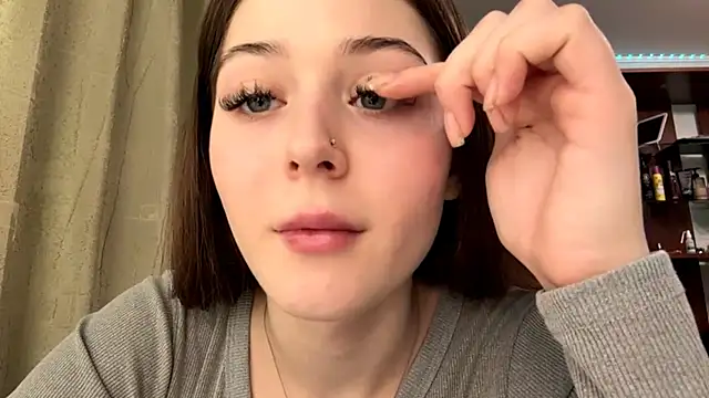 Snapshot of Adel_strongwoman chatting on January 18, 2026, 5:17 pm Adel strongwoman online show from January 18, 2026, 5:17 pm